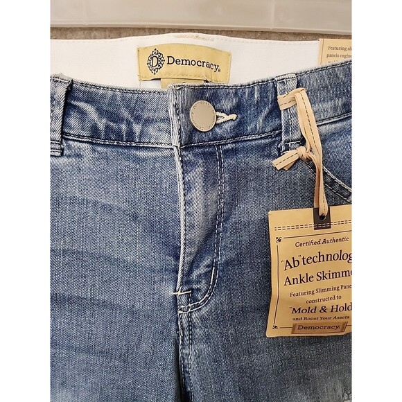 Democracy Ab Technology Ankle Skimmer Jeans Womens 2 Blue Raw Hem Distressed NEW - Picture 3 of 11